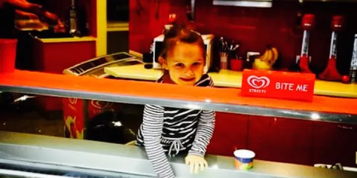 Lix Ice Creamery Cafe