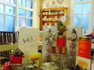 JoLi Cafe & Gifts