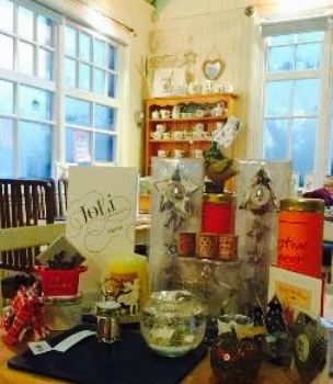 JoLi Cafe & Gifts
