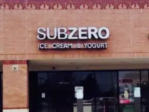 Sub Zero Ice Cream & Yogurt