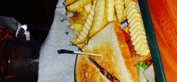 Shores Bar & Grill