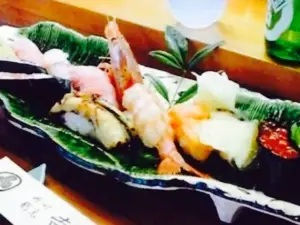Yoshino Zushi