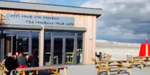 Harbour Hub Cafe