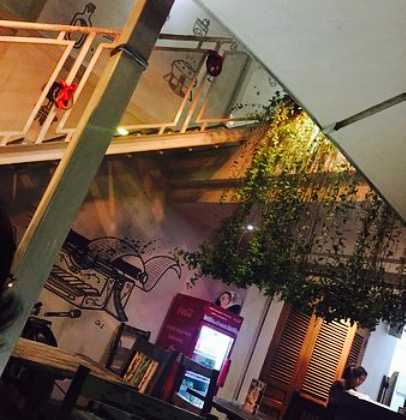 Lawas Cafe 613