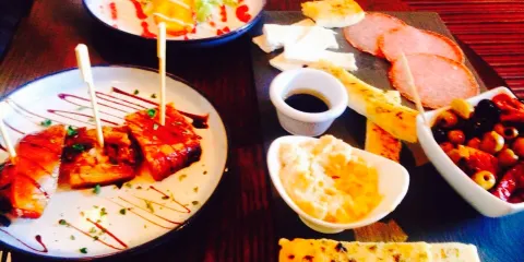 Rocking Robin on the Green