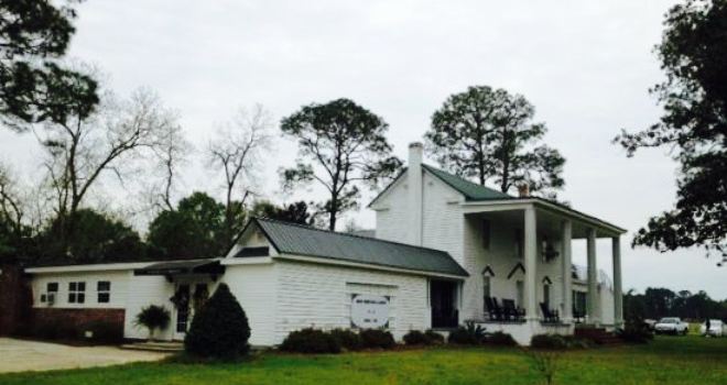 Sisters Florist and Bakery At The Parrish House Restaurant