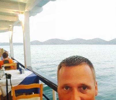 Kalidon The Floating Restaurant