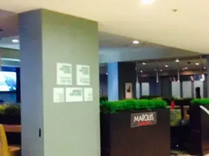 Marquis Bar & Grill