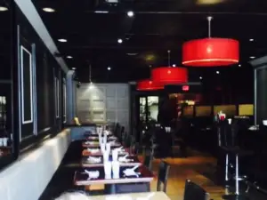 Red Chinese Bistro