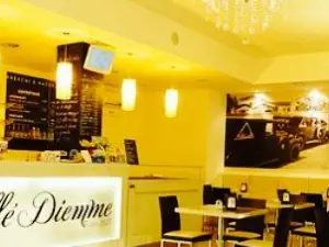 Desman Caffe