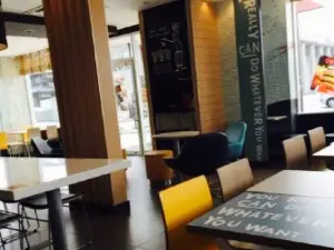 Mc Donald's Kakogawa Fukusawa