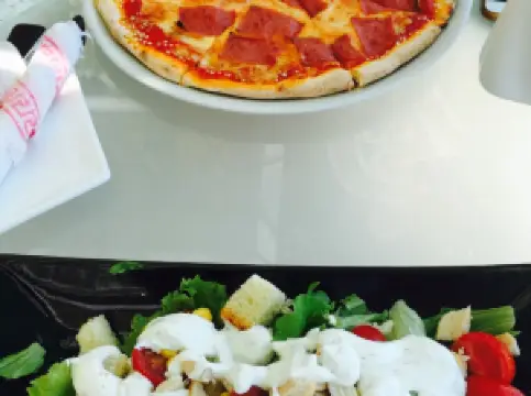 Verona Restaurant & Beach Bar