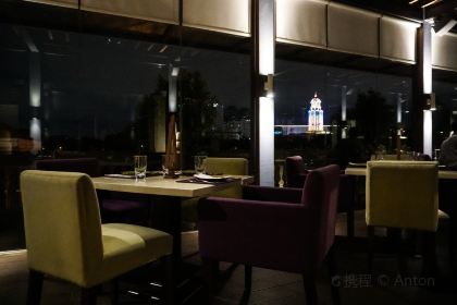 Raffaele Woodfired Pizza, The Bayleaf Hotel