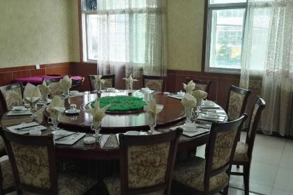 新城饭店(岷江大道店)