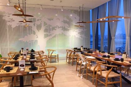 Rong Yi (Kai De Plaza)