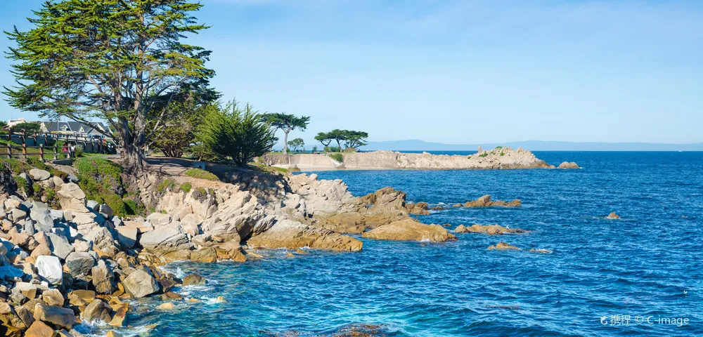 Monterey CountyWi-Fi & SIM cards