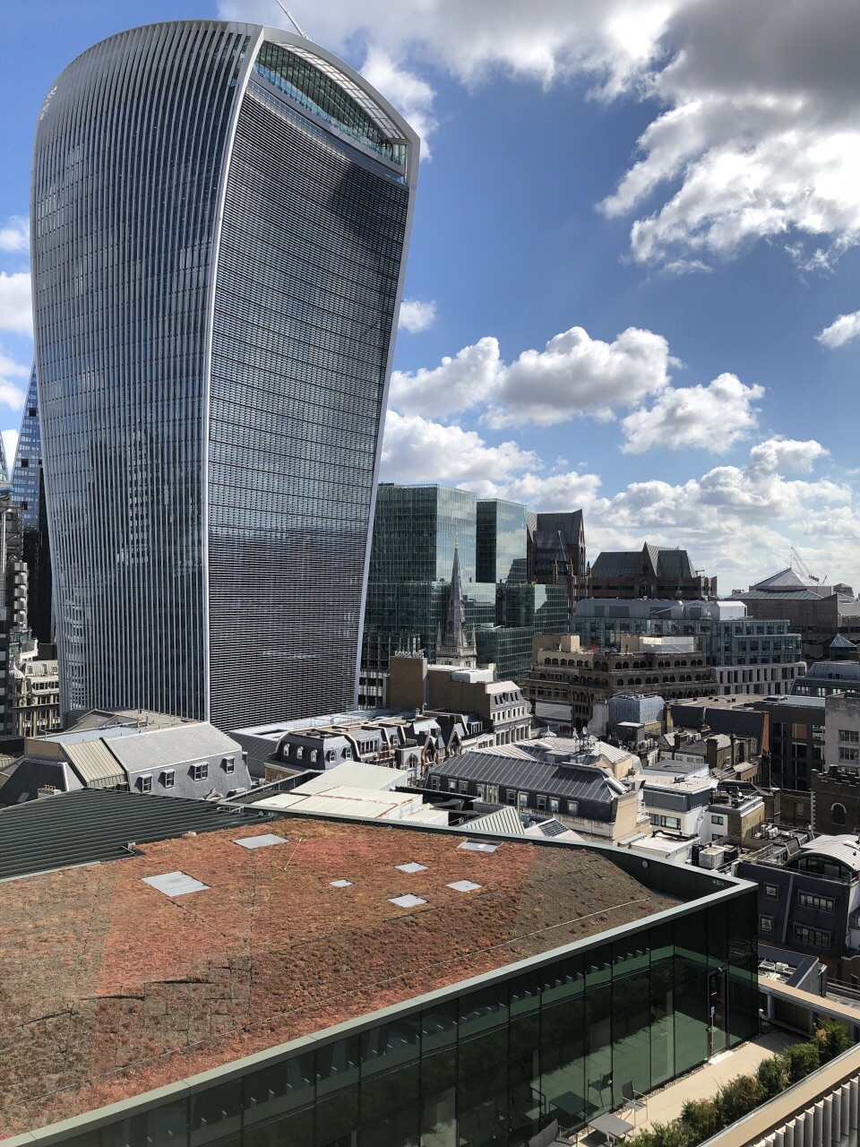 ロンドン ロンドン大火記念塔 評判 案内 トリップドットコム