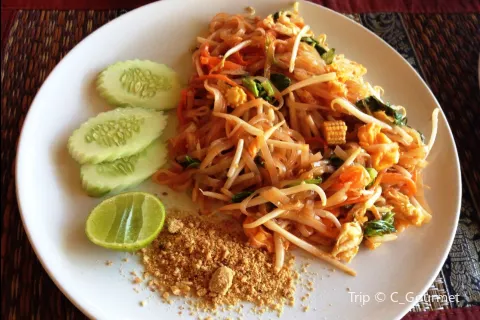 Pakwan Restaurant & Bar