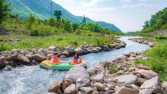 Zhebei Canyon Rafting