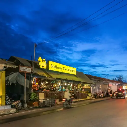 เที่ยวตลาดกลางคืนที่หัวหิน