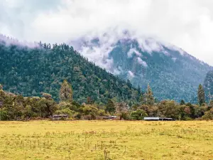 Nanyigou Valley