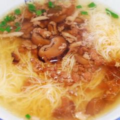 ZHENG YI HAN LAO WEI DAO CHUAN TONG MING XIAO CHI User Photo