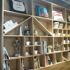 梧桐树咖啡(伊山北路店) User Photo