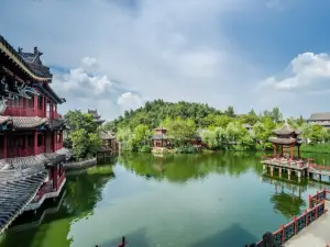 "Along the River During Qingming Festival" Scenic Area