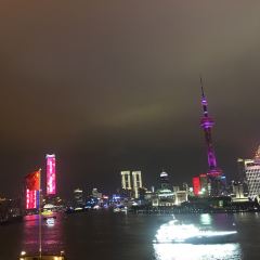 POP on the bund User Photo