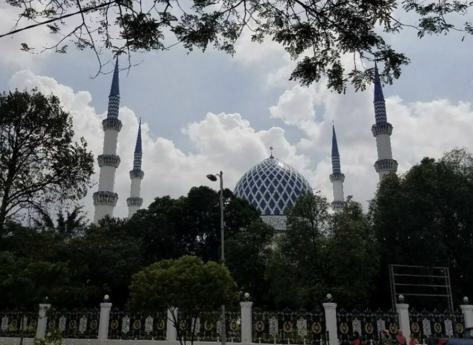 Sultan Abu Bakar Mosque travel guidebook -must visit attractions 