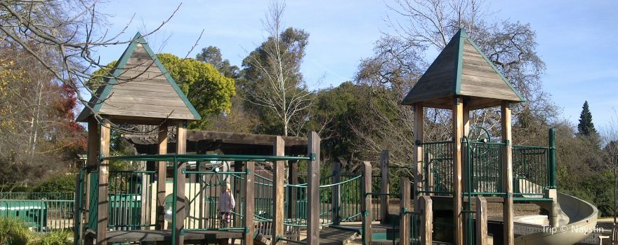Holbrook Palmer Park