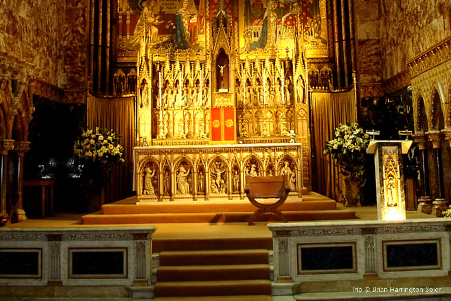 Catholic Church of the Immaculate Conception, Mayfair