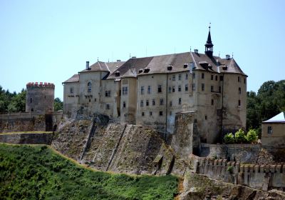 Český Šternberk Castle