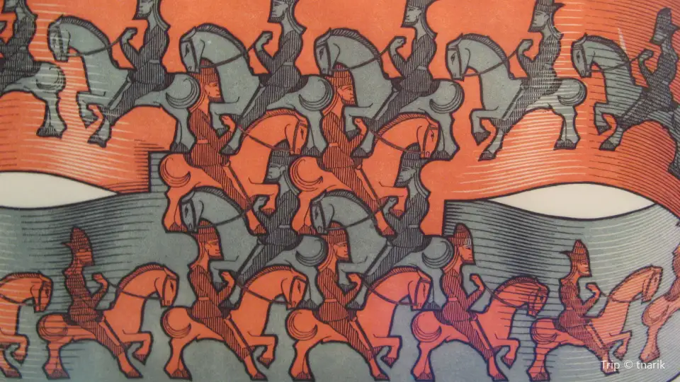 3_Escher in the Palace