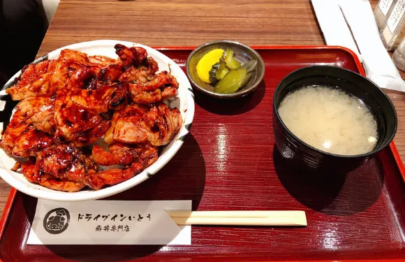 Doraibuin Ito Butadon