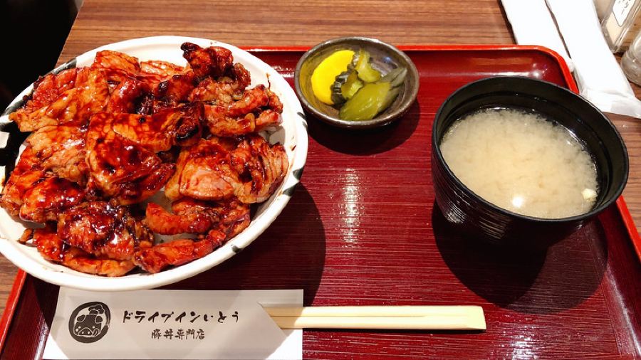 Doraibuin Ito Butadon