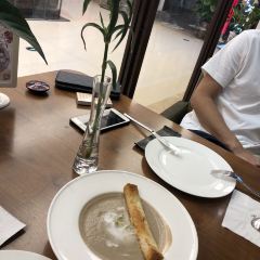 ZU MU DE CHU FANG XI CAN TING User Photo