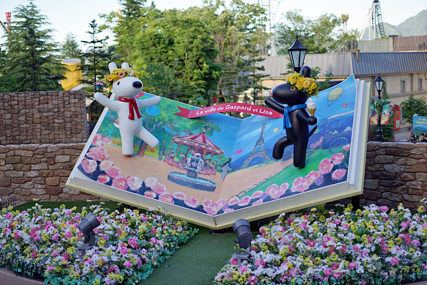 リサとガスパール リトグラフ 遊園地 リサとガスパール ジークレー版画 冬の遊園地 - メルカリ