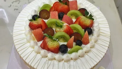 Aidou West Bakery (jinchengguangchang) in Zigui