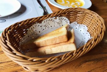 Shi Jia Niu Ba Cheng User Photo