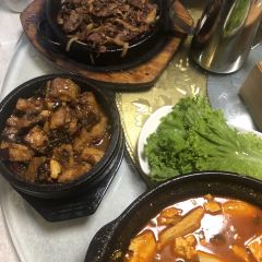Nanyangcunyanyicanting·zhongchaoronghecai (dongsheng) User Photo