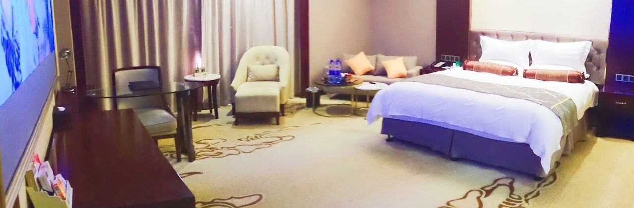 Lianjiangguohui Restaurant (chacanting)