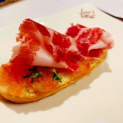 Las Tapas(SiNan GongGuan) User Photo