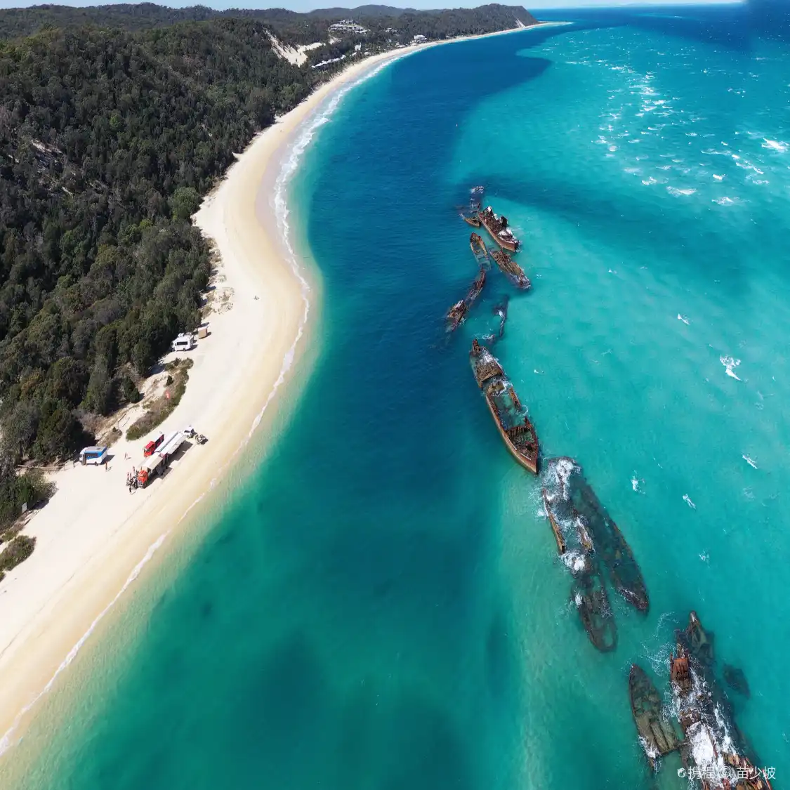 Hotels near Moreton Island