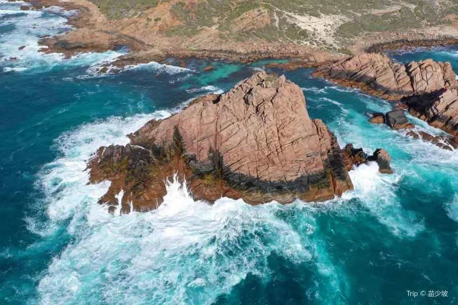 Sugarloaf Rock