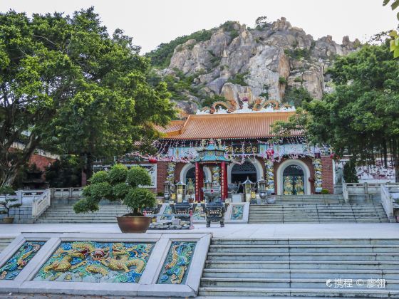 Baihuajian Temple