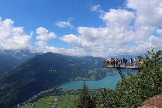 10 Must Do Things in Interlaken