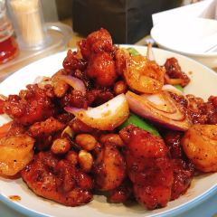 树下时尚餐厅(翠园街店) User Photo