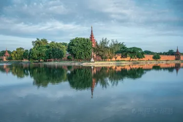 Mandalay Palace