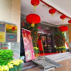 DRAGON'S RESTAURANT User Photo